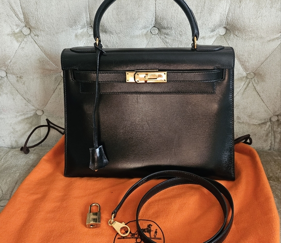 (Sold)Authentic Vintage Hermes Kelly 28 in black Box calf leather Sellier - Picture 2 of 15